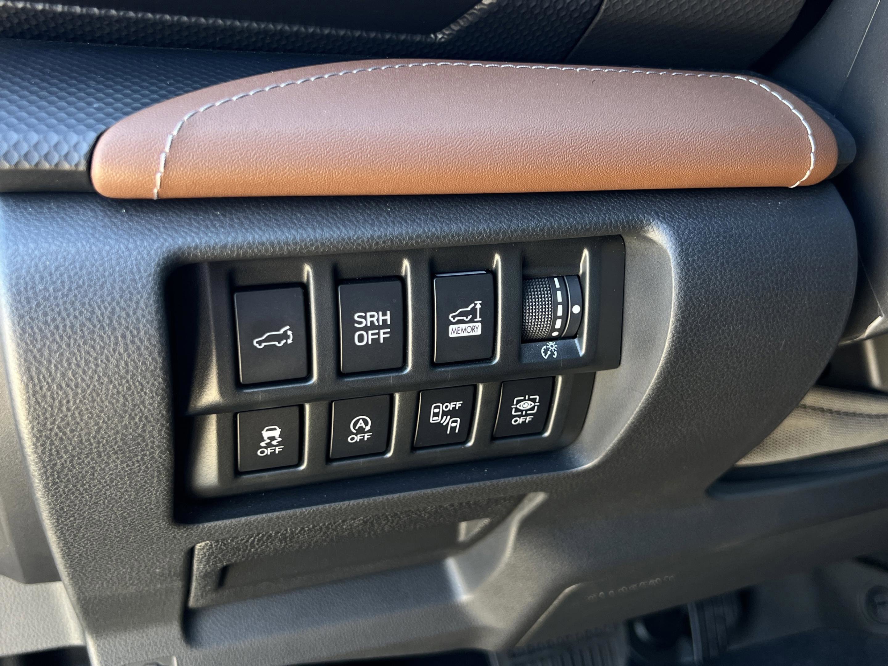 Used 2023 Subaru Forester Touring image 14