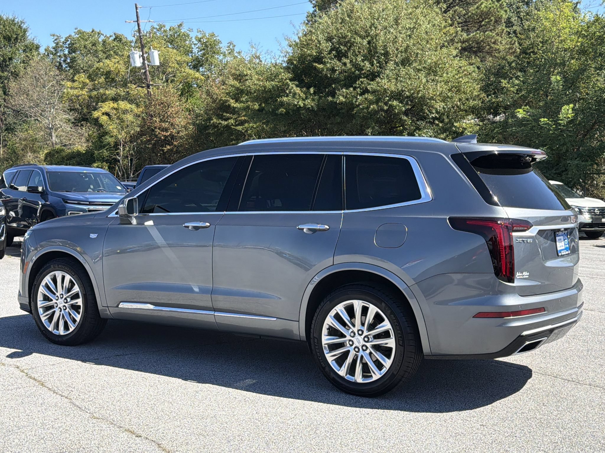 Used 2020 Cadillac XT6 Premium Luxury FWD image 23