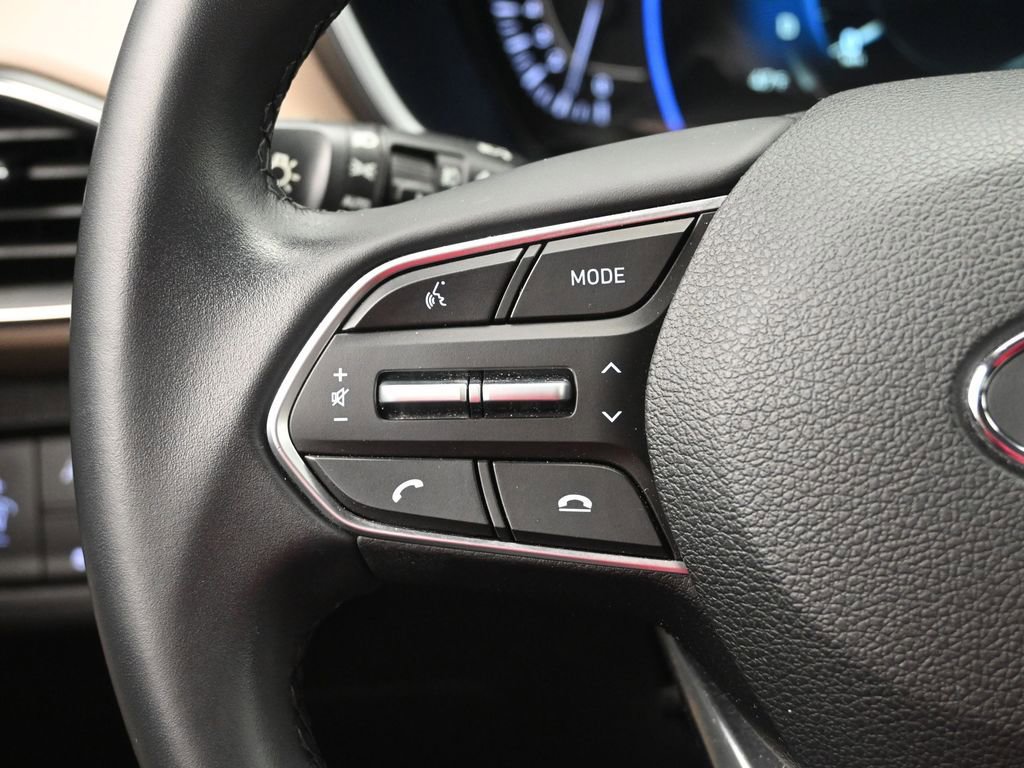 Used 2020 Hyundai Santa Fe SEL w/ Convenience Package image 14