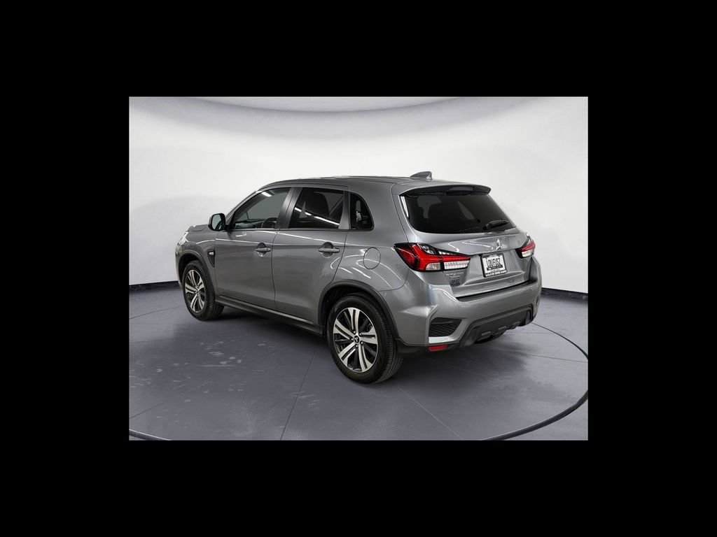 Used 2025 Mitsubishi Outlander Sport ES AWD/4WD image 4