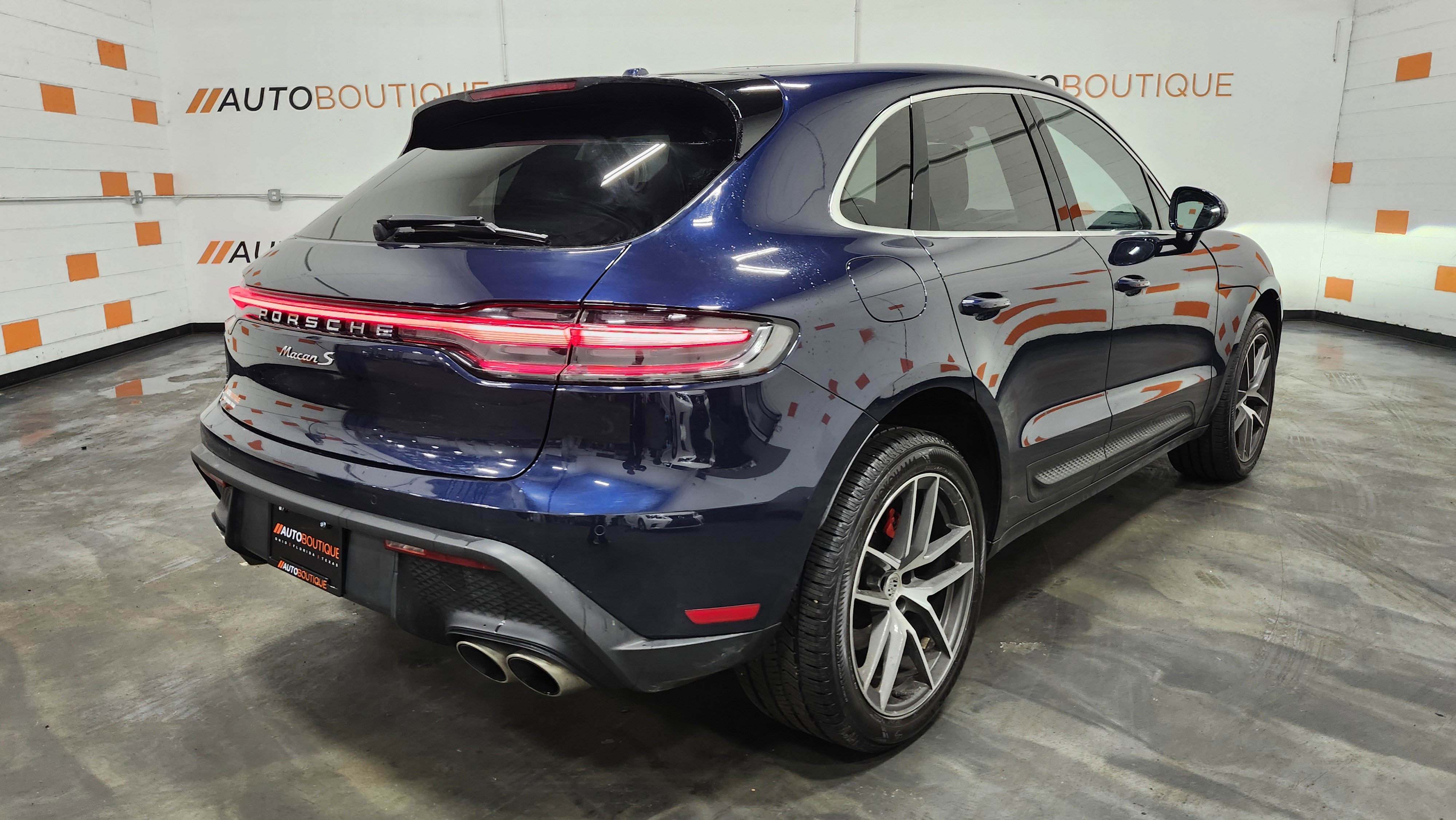 Used 2023 Porsche Macan S image 19