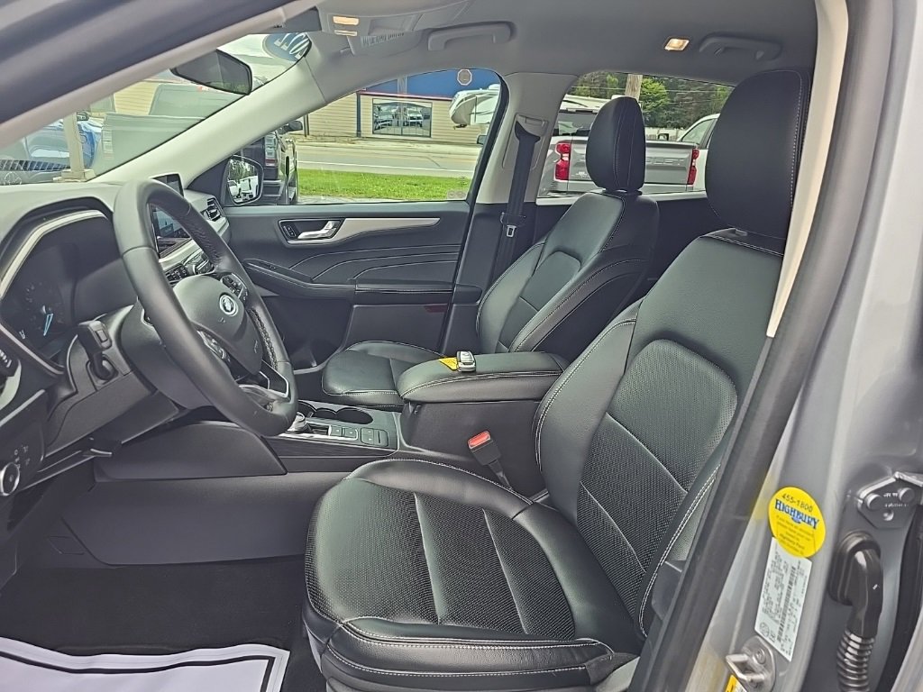 Used 2022 Ford Escape SEL image 7