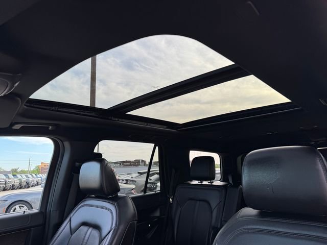 Certified 2021 Ford Expedition Limited image 32