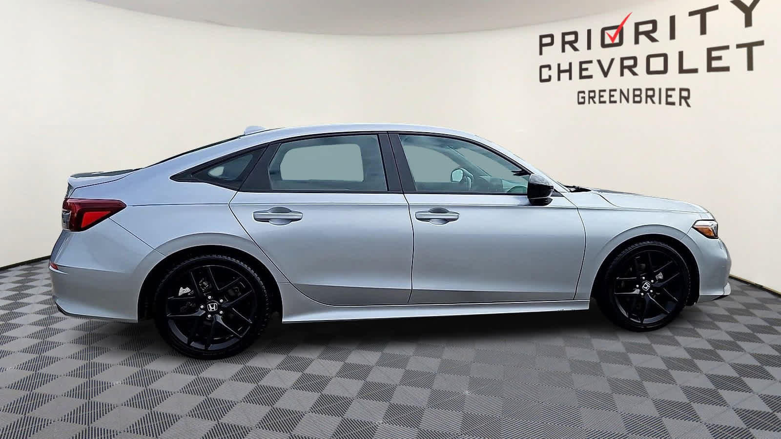 Used 2025 Honda Civic Sport image 9