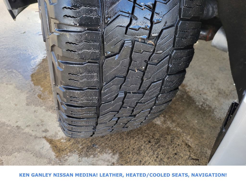 Used 2019 Chevrolet Traverse Premier image 19