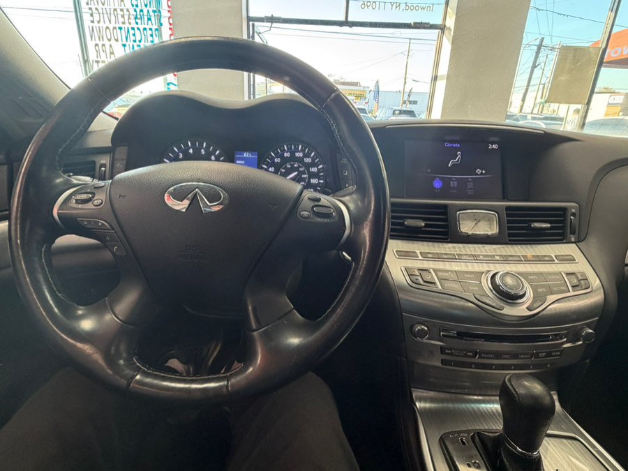 Used 2019 INFINITI Q70 Luxe RWD image 54