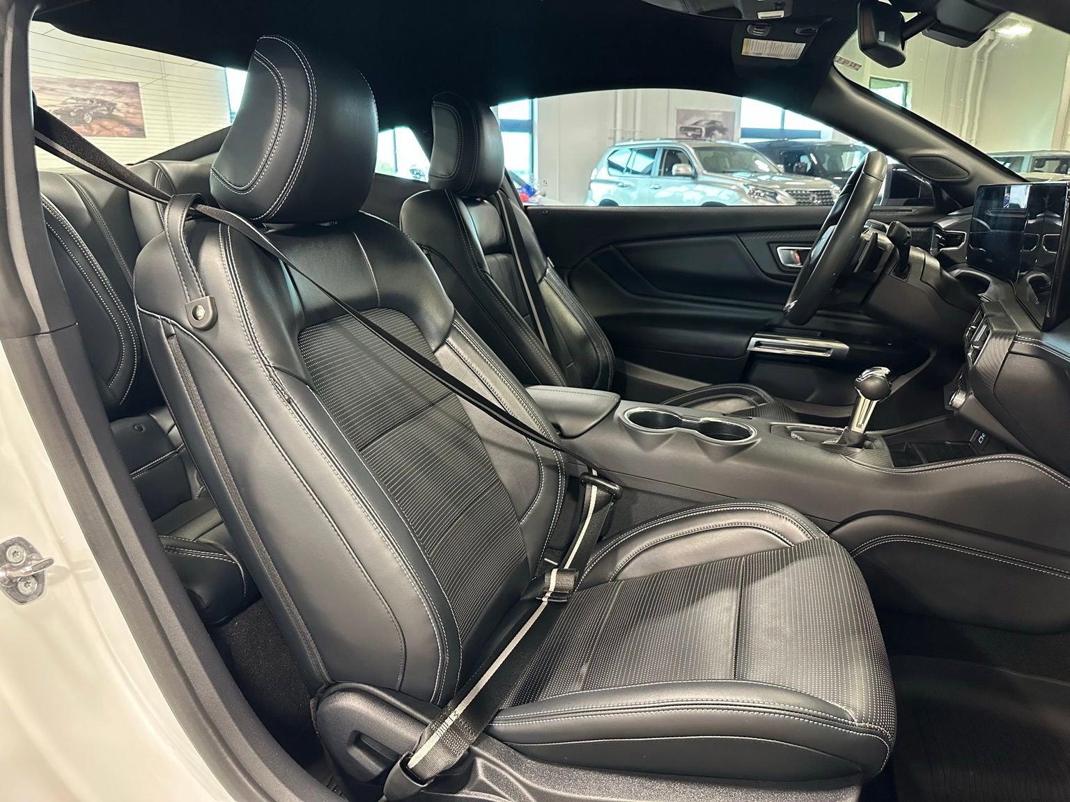 Used 2024 Ford Mustang GT Premium image 29