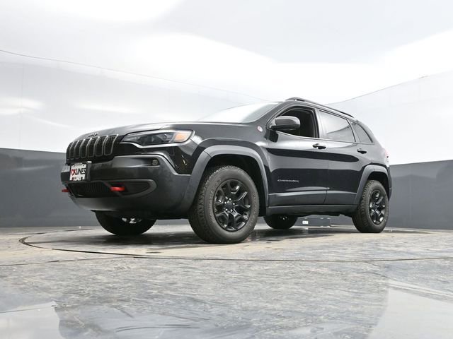 Used 2021 Jeep Cherokee Trailhawk w/ Premium Leather Package image 50