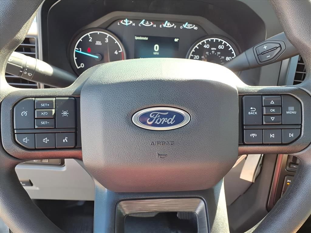 New 2026 Ford F550 4x4 Regular Cab Super Duty image 12