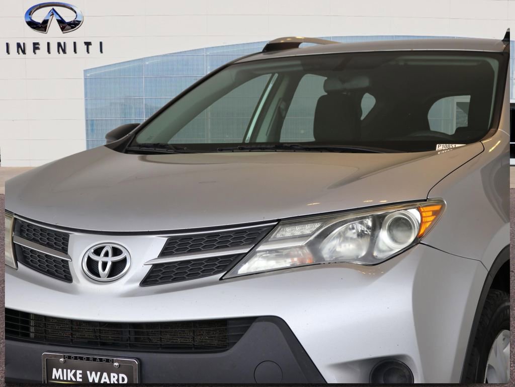 Used 2015 Toyota RAV4 LE AWD/4WD image 11