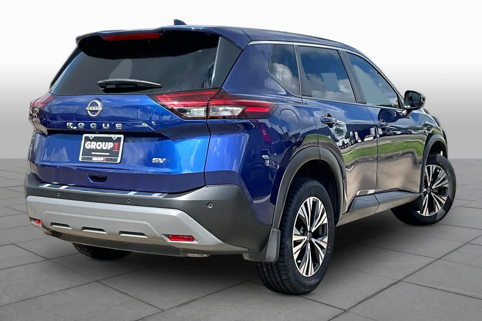 Certified 2023 Nissan Rogue SV FWD image 12