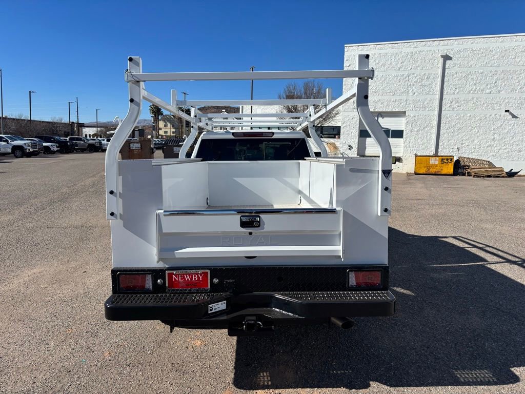 New 2026 GMC Sierra 2500 Pro w/ Convenience Package AWD/4WD image 7
