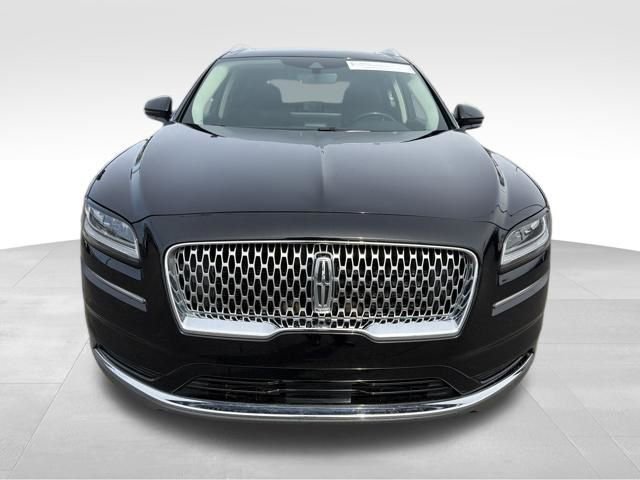 Used 2023 Lincoln Nautilus Reserve w/ Luxury Package image 12