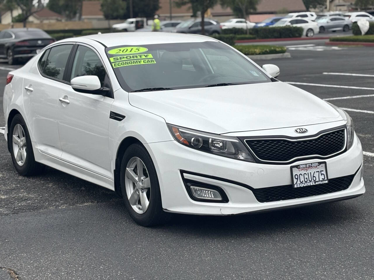 Used 2015 Kia Optima LX FWD image 1