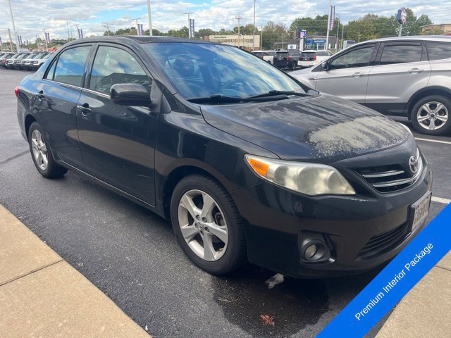 Used 2013 Toyota Corolla LE w/ Premium Pkg FWD image 3