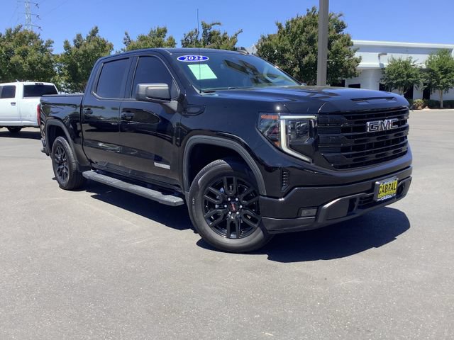 Used 2022 GMC Sierra 1500 Elevation w/ LPO, Elevation Black Package AWD/4WD image 2