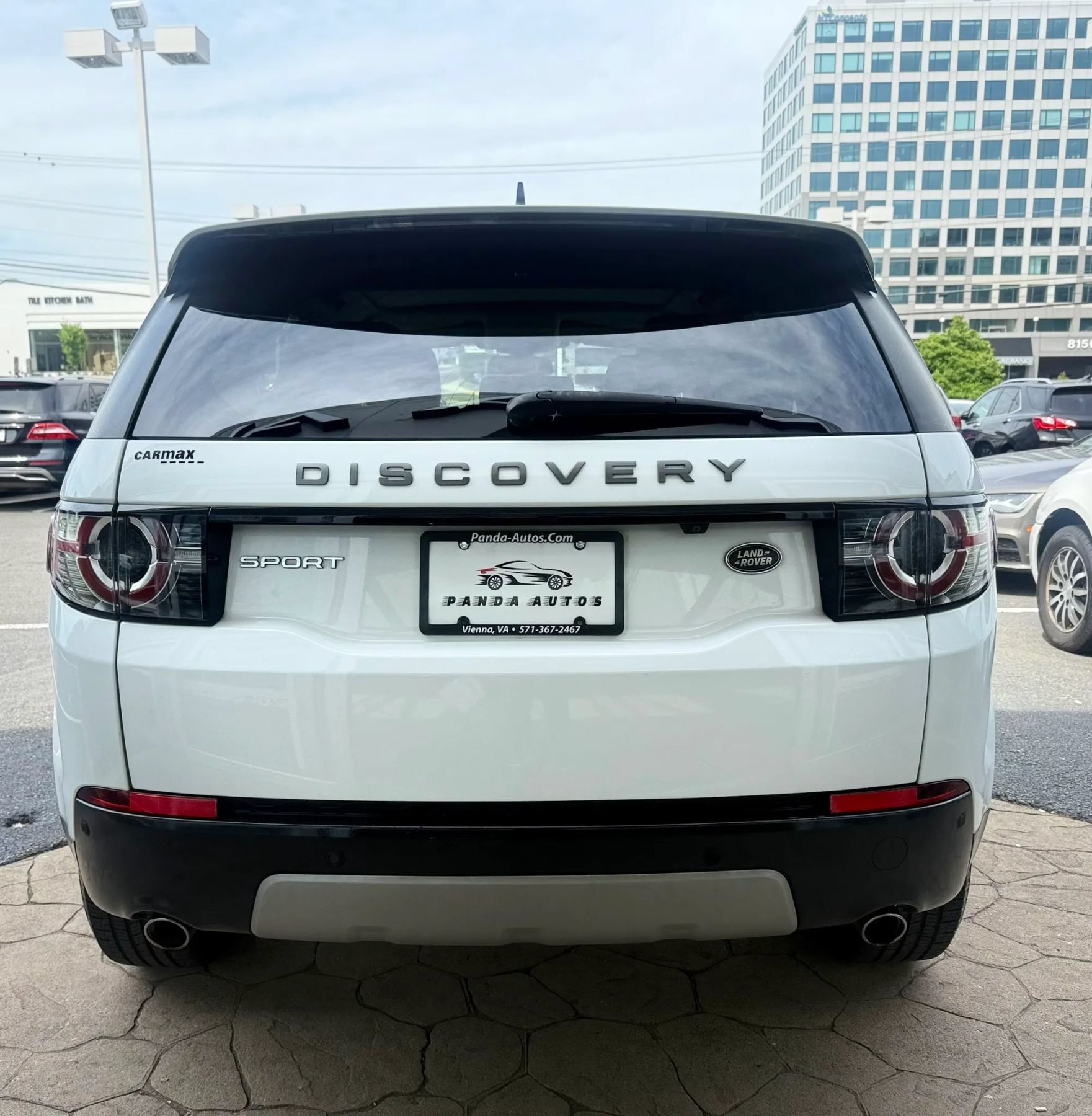 Used 2016 Land Rover Discovery Sport HSE AWD/4WD image 6