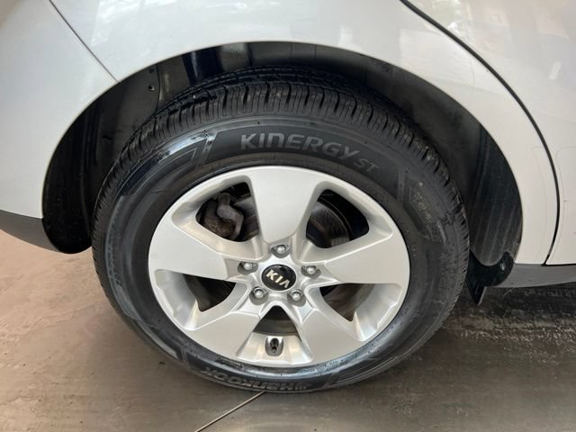 Used 2018 Kia Soul w/ Convenience Package FWD image 9
