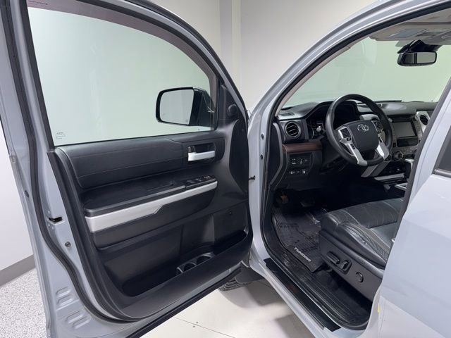 Used 2019 Toyota Tundra Limited w/ Limited Premium Package image 10