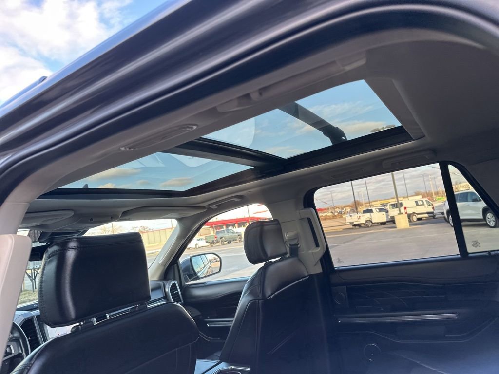 Used 2021 Ford Expedition Platinum image 34