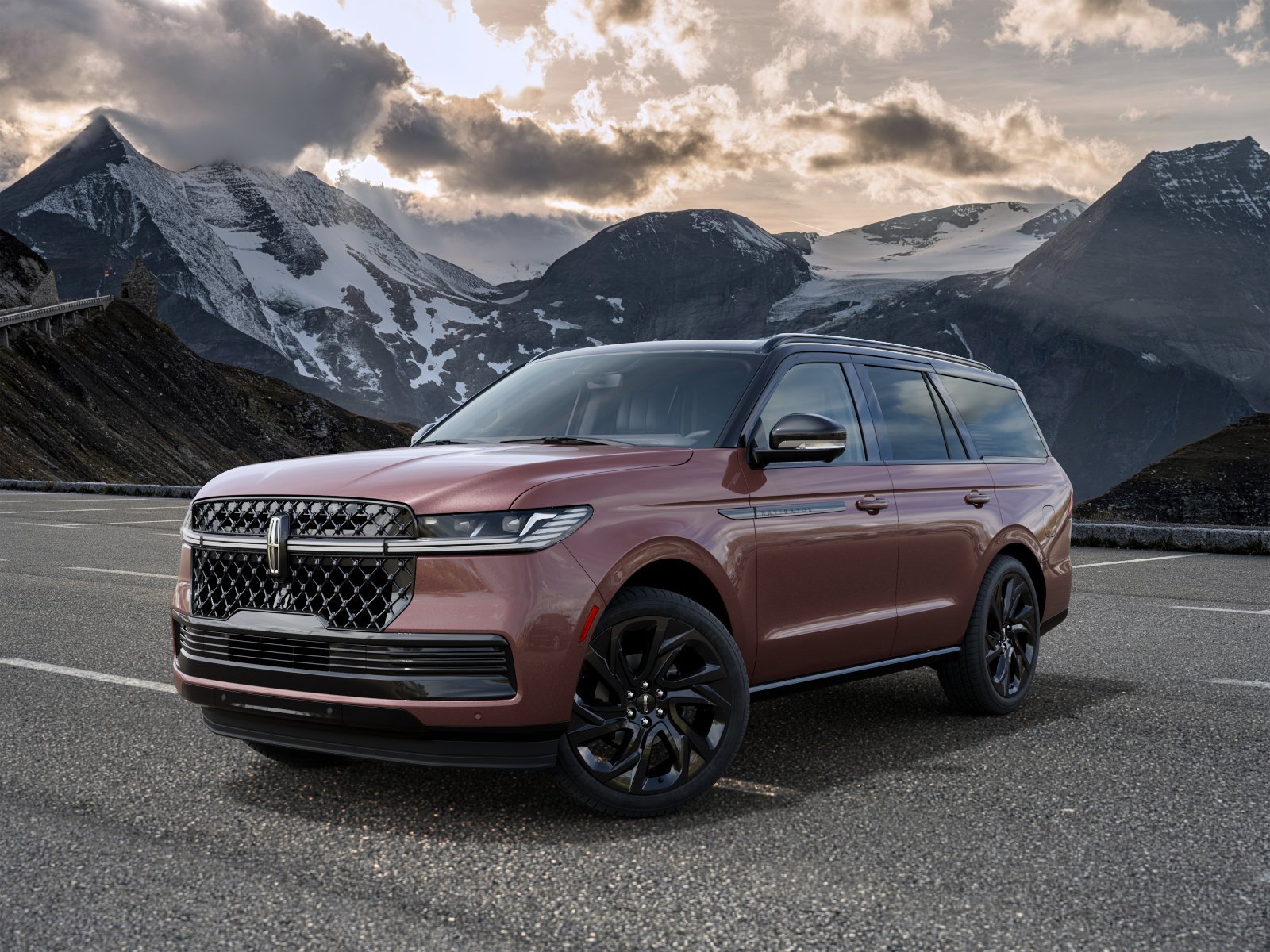 New 2027 Lincoln Navigator Black Label AWD/4WD image 2