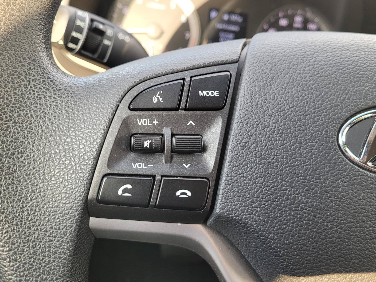 Used 2019 Hyundai Tucson Sport w/ Cargo Package FWD image 9