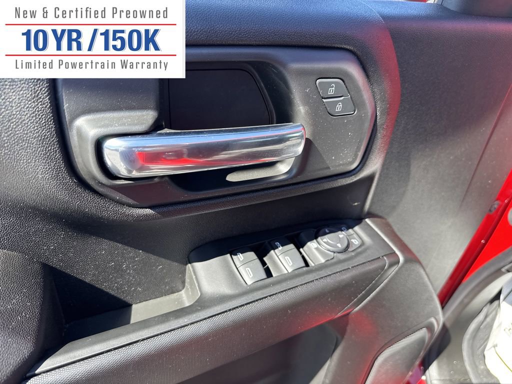 Used 2024 Chevrolet Silverado 2500 Custom w/ Custom Convenience Package image 17