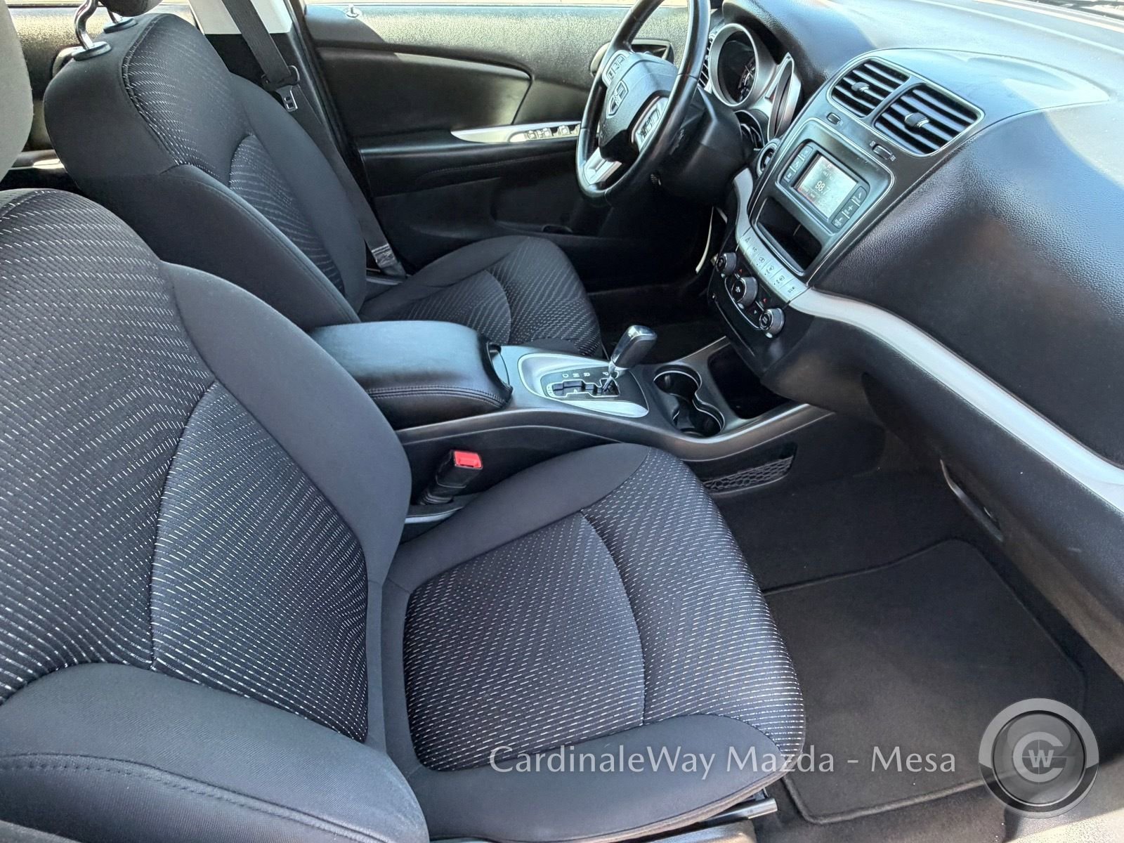Used 2018 Dodge Journey SXT w/ Connectivity Group image 12