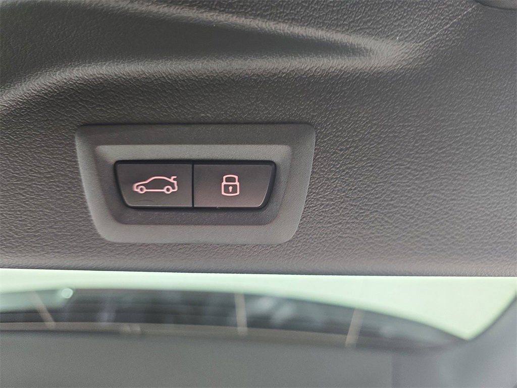 New 2026 BMW X5 xDrive40i w/ M Sport Package image 13