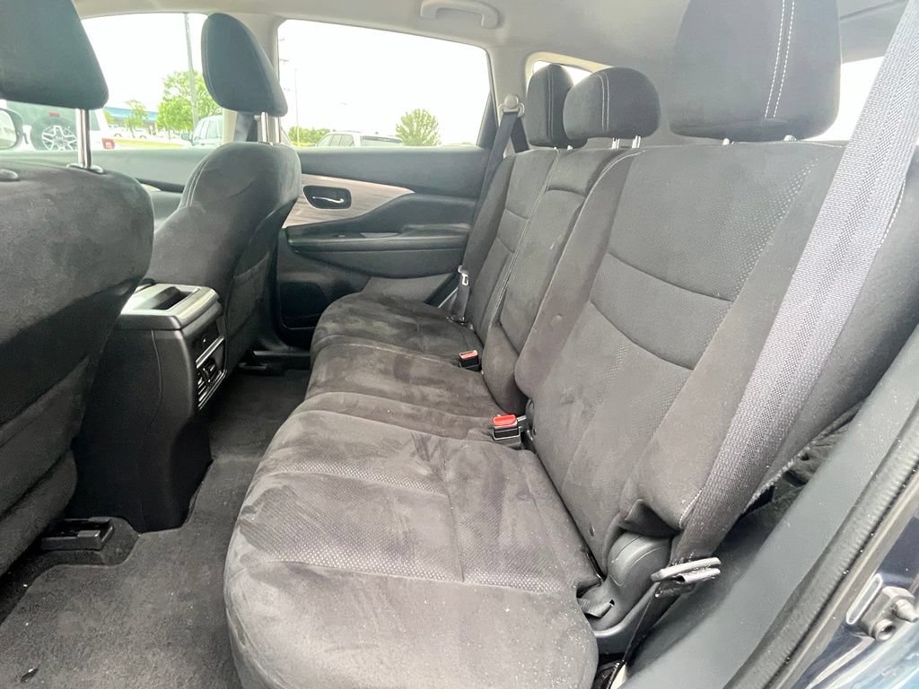 Used 2017 Nissan Murano SV FWD image 8