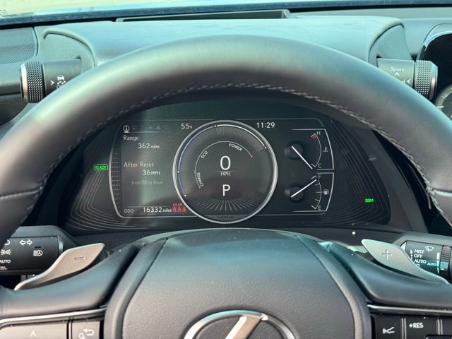 Used 2025 Lexus ES 300h w/ Premium Package FWD image 30