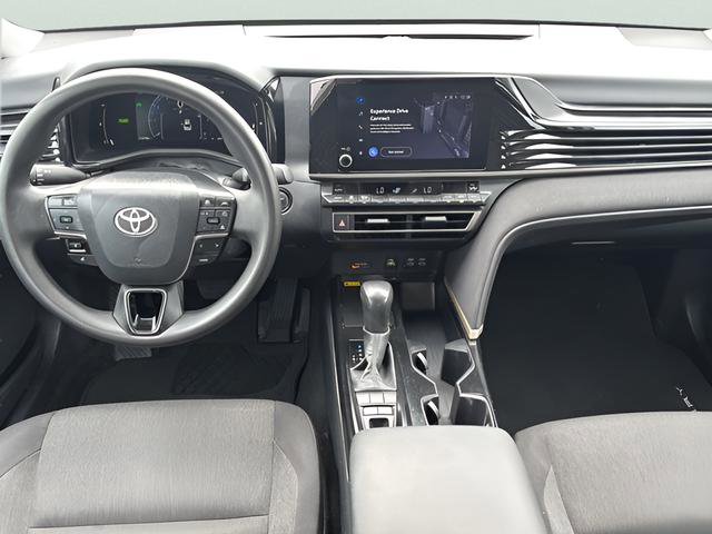 Used 2025 Toyota Camry LE w/ Convenience Package AWD/4WD image 17