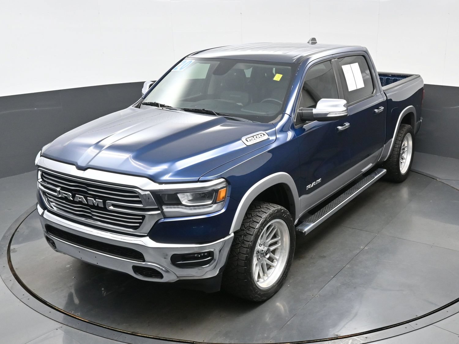 Used 2020 RAM 1500 Laramie AWD/4WD image 36