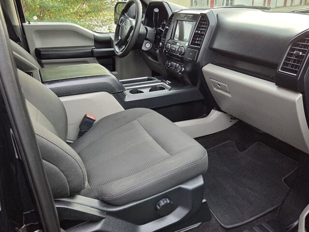 Used 2018 Ford F150 XL w/ Equipment Group 101A Mid AWD/4WD image 10