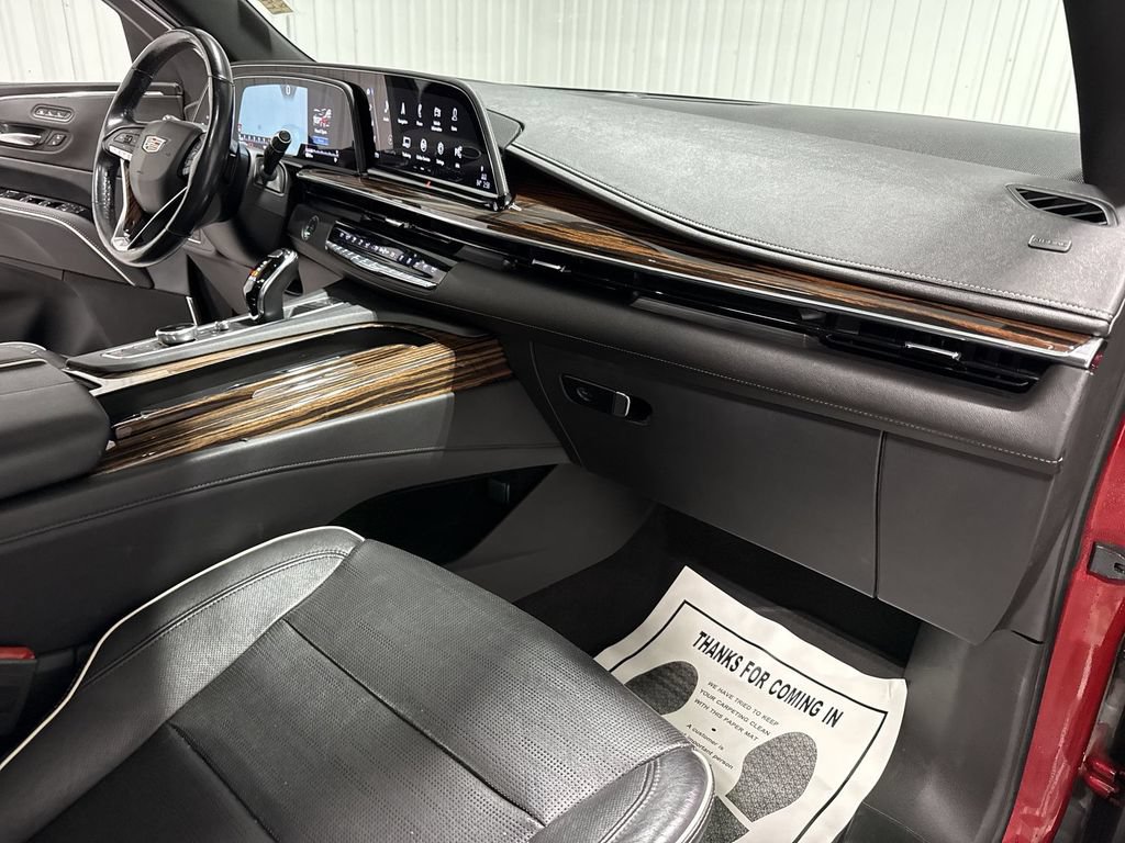 Used 2021 Cadillac Escalade ESV Premium Luxury w/ Performance Package RWD image 30