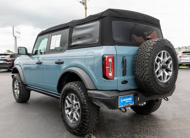 Used 2023 Ford Bronco Badlands AWD/4WD image 8