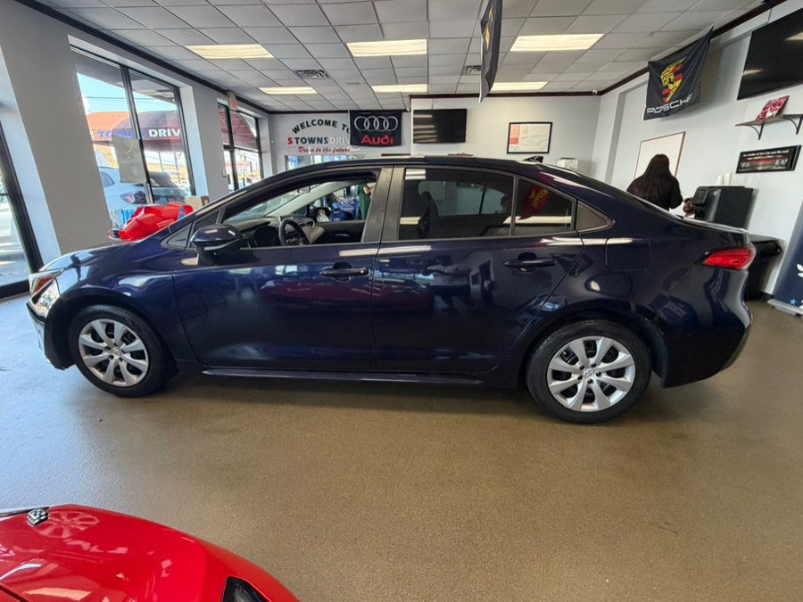 Used 2021 Toyota Corolla LE FWD image 4