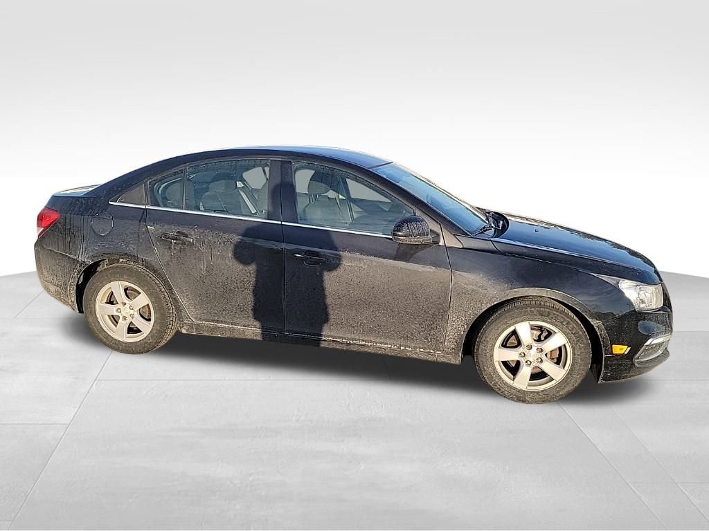 Used 2016 Chevrolet Cruze LT image 22