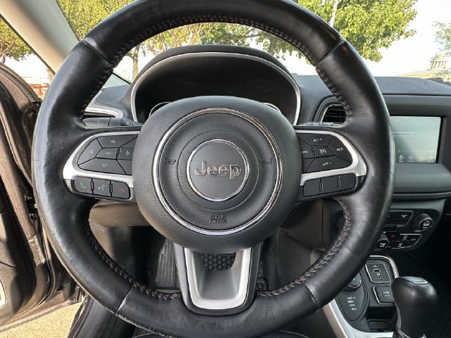 Used 2019 Jeep Compass Latitude w/ Popular Equipment Group AWD/4WD image 12