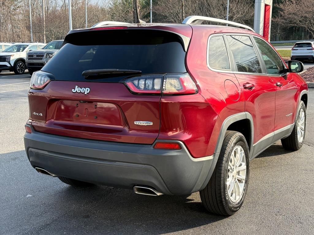 Used 2019 Jeep Cherokee Latitude w/ Popular Appearance Group image 6