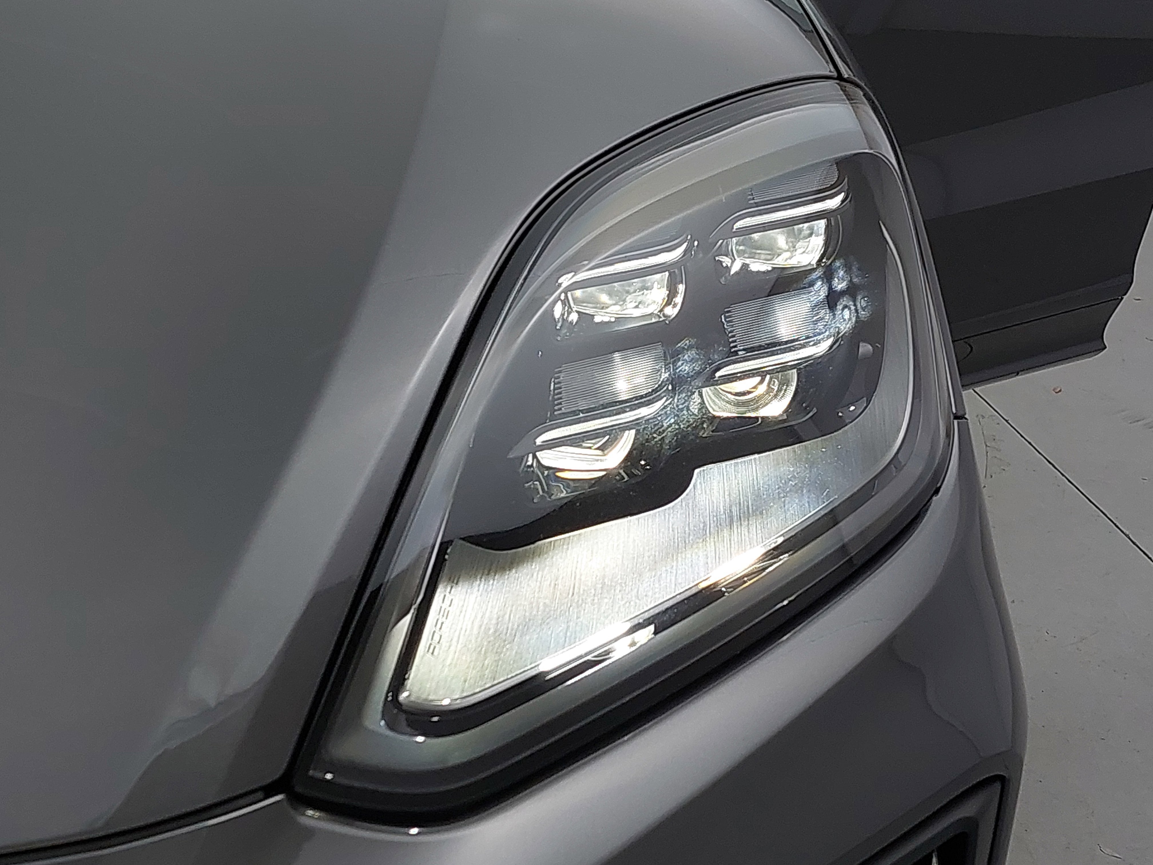 New 2026 Porsche Cayenne E-Hybrid image 34