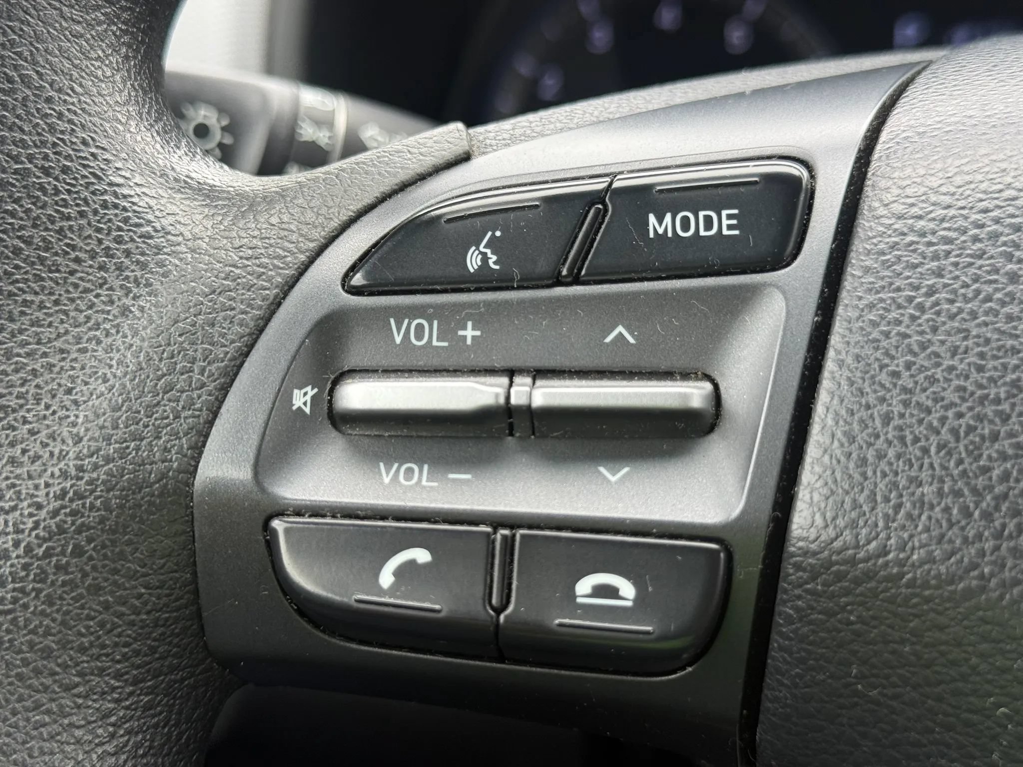 Used 2018 Hyundai Kona SE AWD/4WD image 21