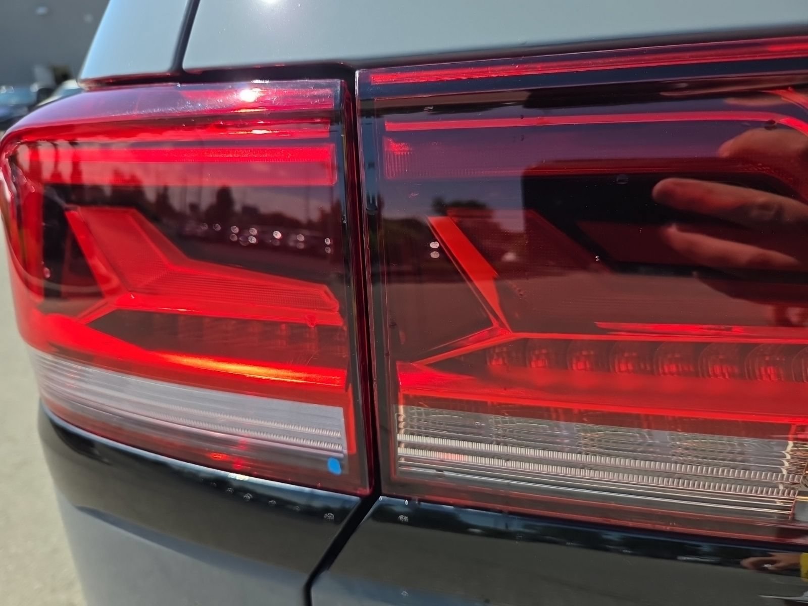 Certified 2024 Volkswagen Atlas Peak Edition SEL AWD/4WD image 13