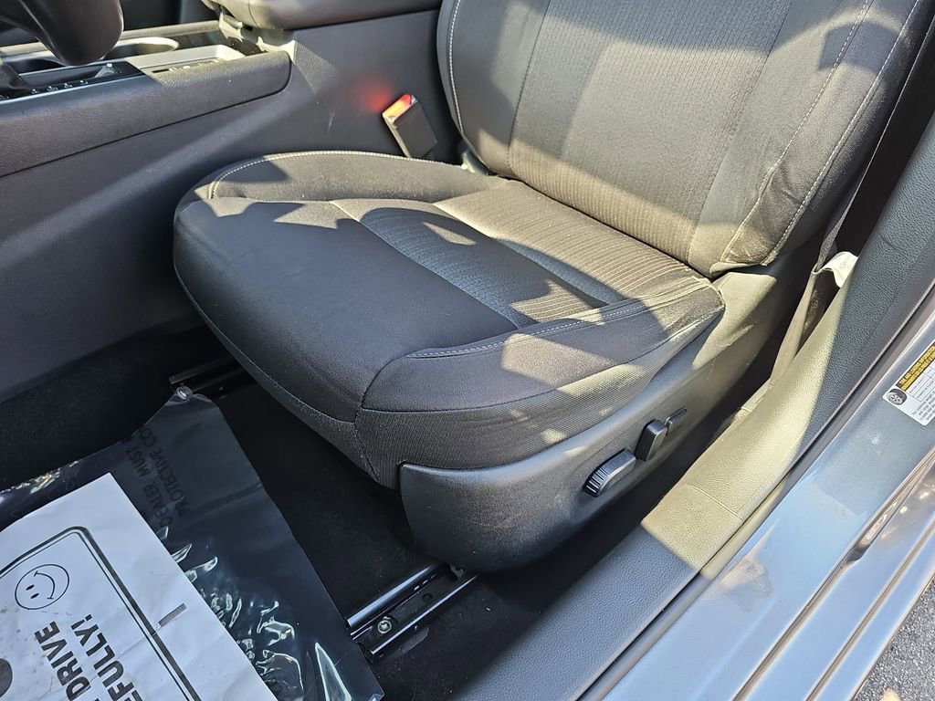 Used 2022 Nissan Altima 2.5 SV w/ SV Premium Package image 32