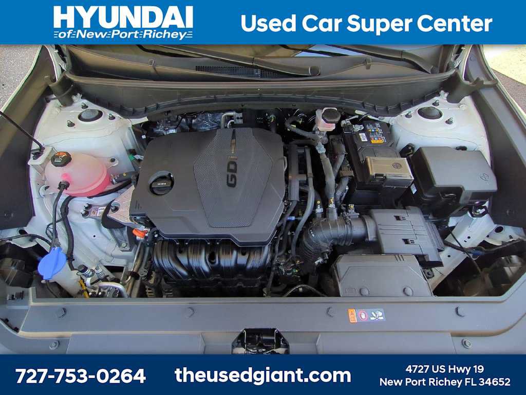 Used 2025 Hyundai Santa Cruz SEL FWD image 13