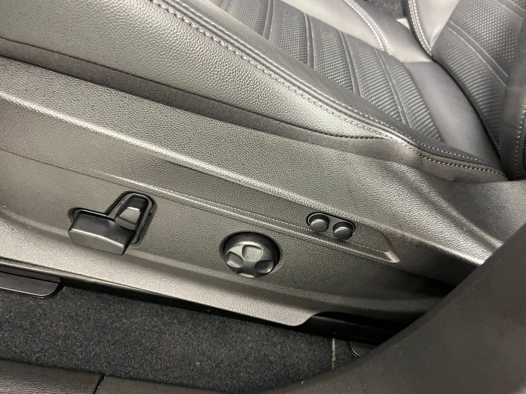 Used 2024 Alfa Romeo Stelvio Veloce image 26