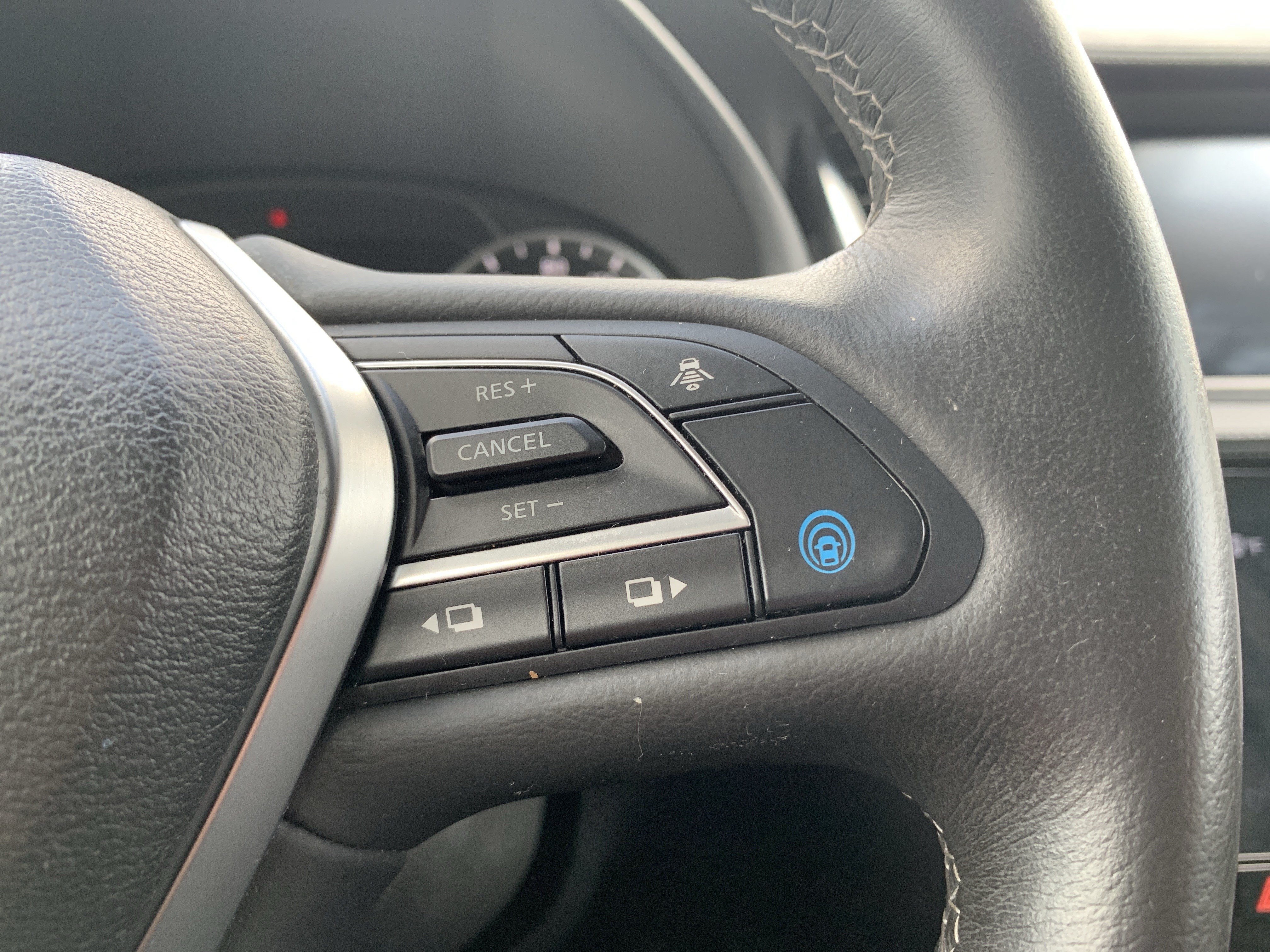 Used 2023 INFINITI QX50 Luxe FWD image 20