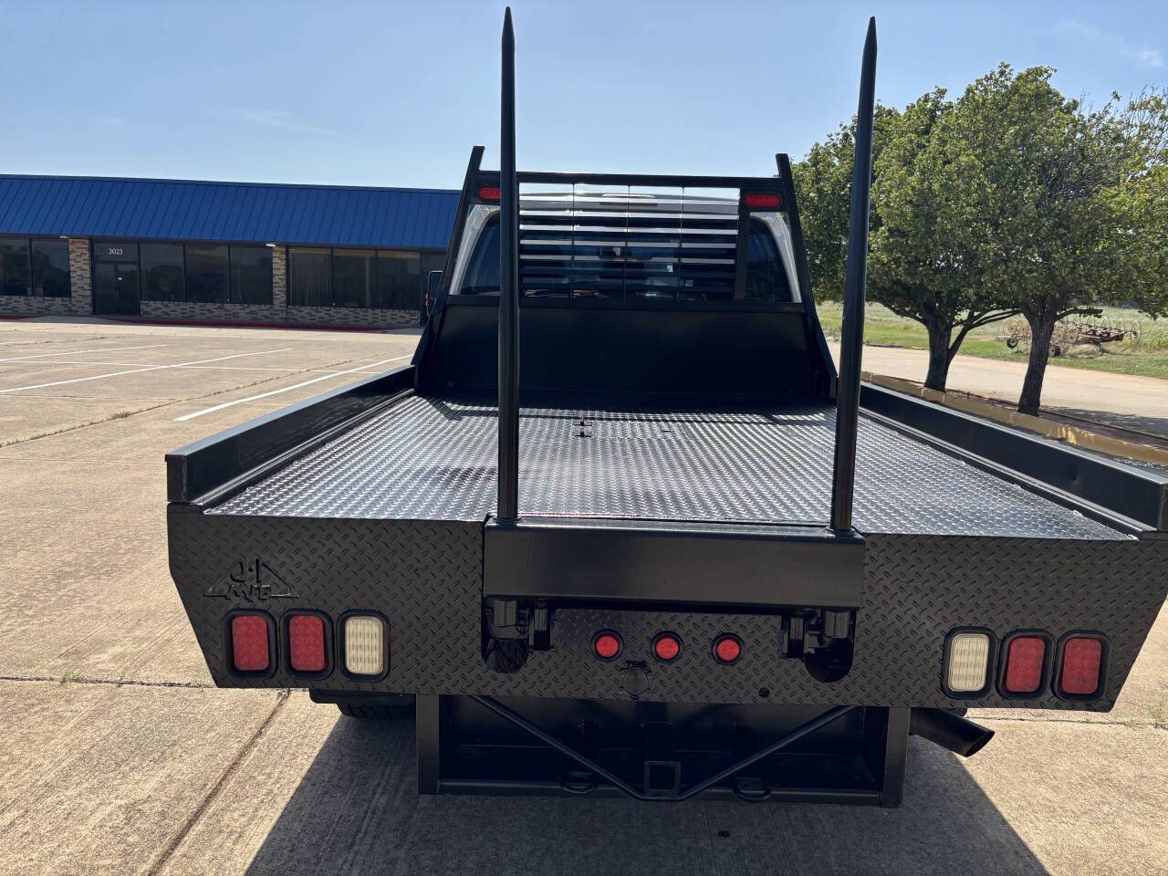 Used 2014 Ford F250 XL w/ Power Equipment Group AWD/4WD image 8