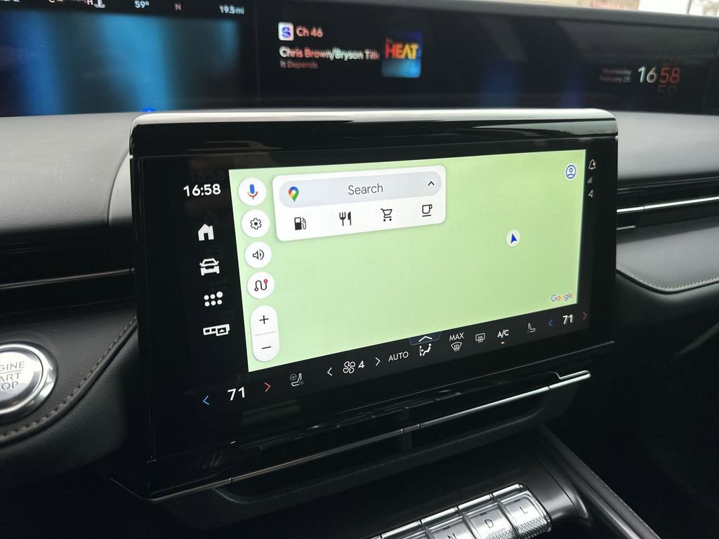 New 2026 Lincoln Nautilus Reserve image 18