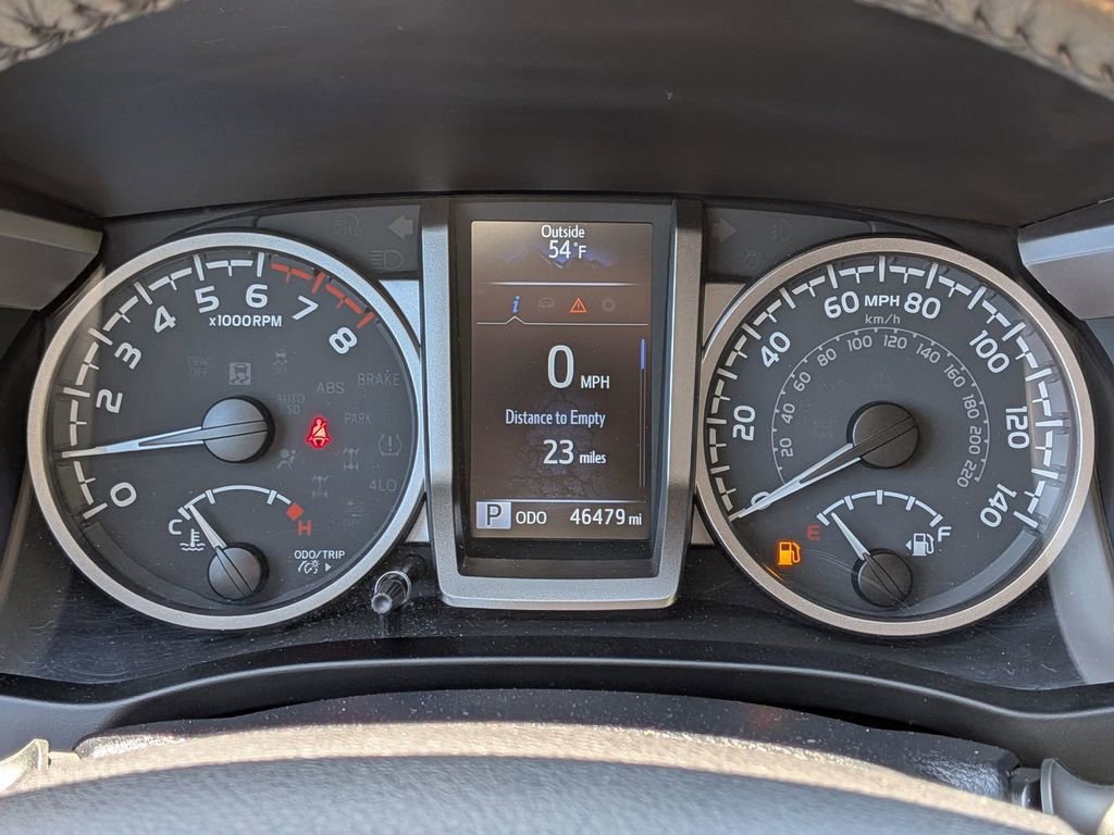 Used 2022 Toyota Tacoma SR5 AWD/4WD image 15